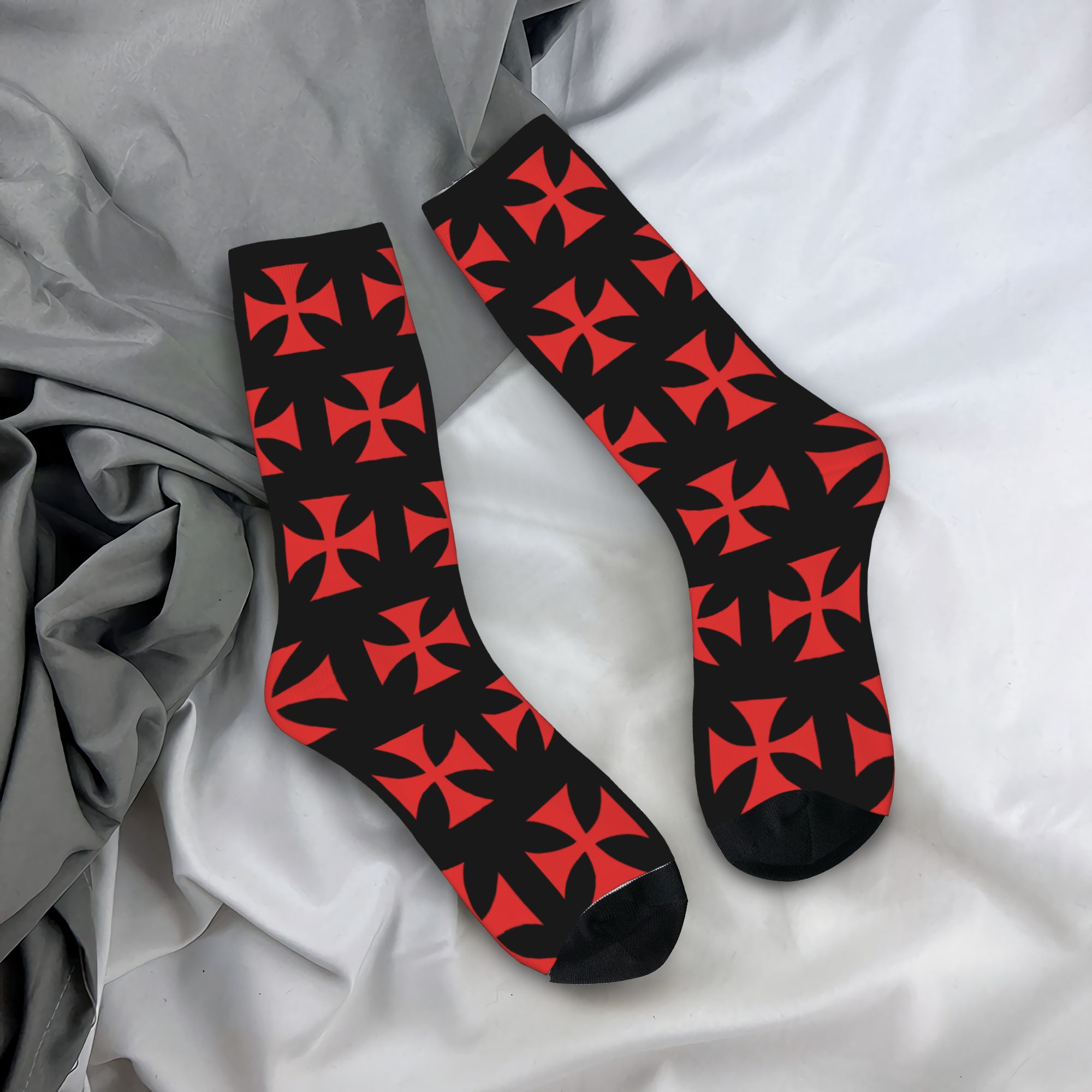 Dress Sock Men - カスタムレッドテンプラーカロス騎士ドレスソックス男性用女性用暖かい面白いノベルティクルーソックス